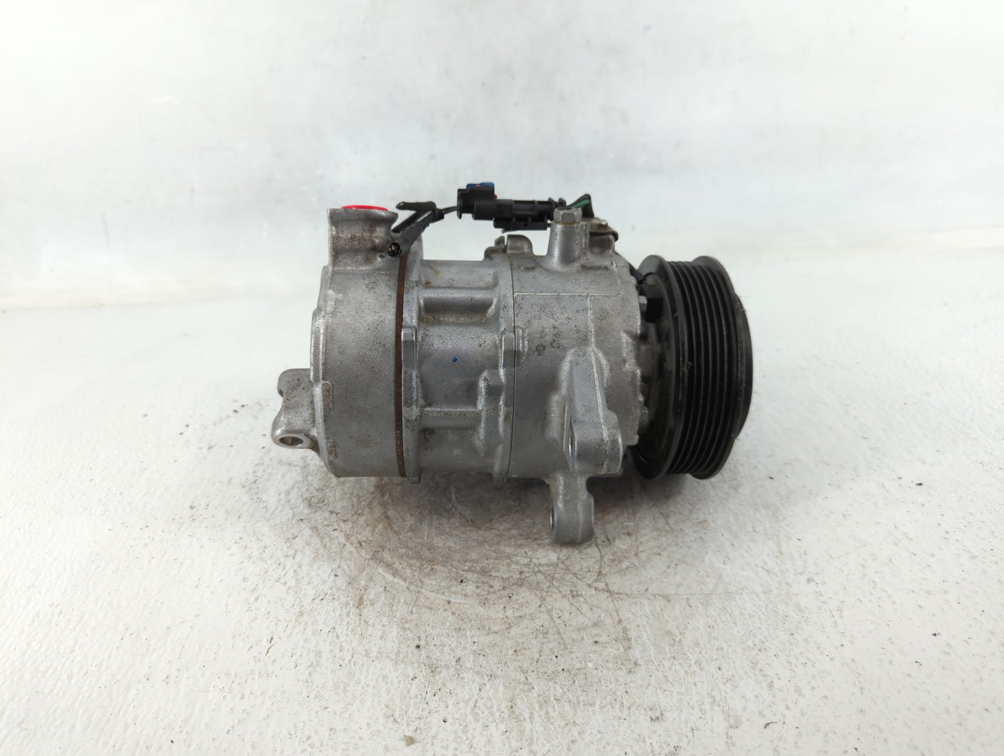 2017-2017 Chevrolet Camaro Air Conditioning A/c Ac Compressor Oem - Oemusedautoparts1.com