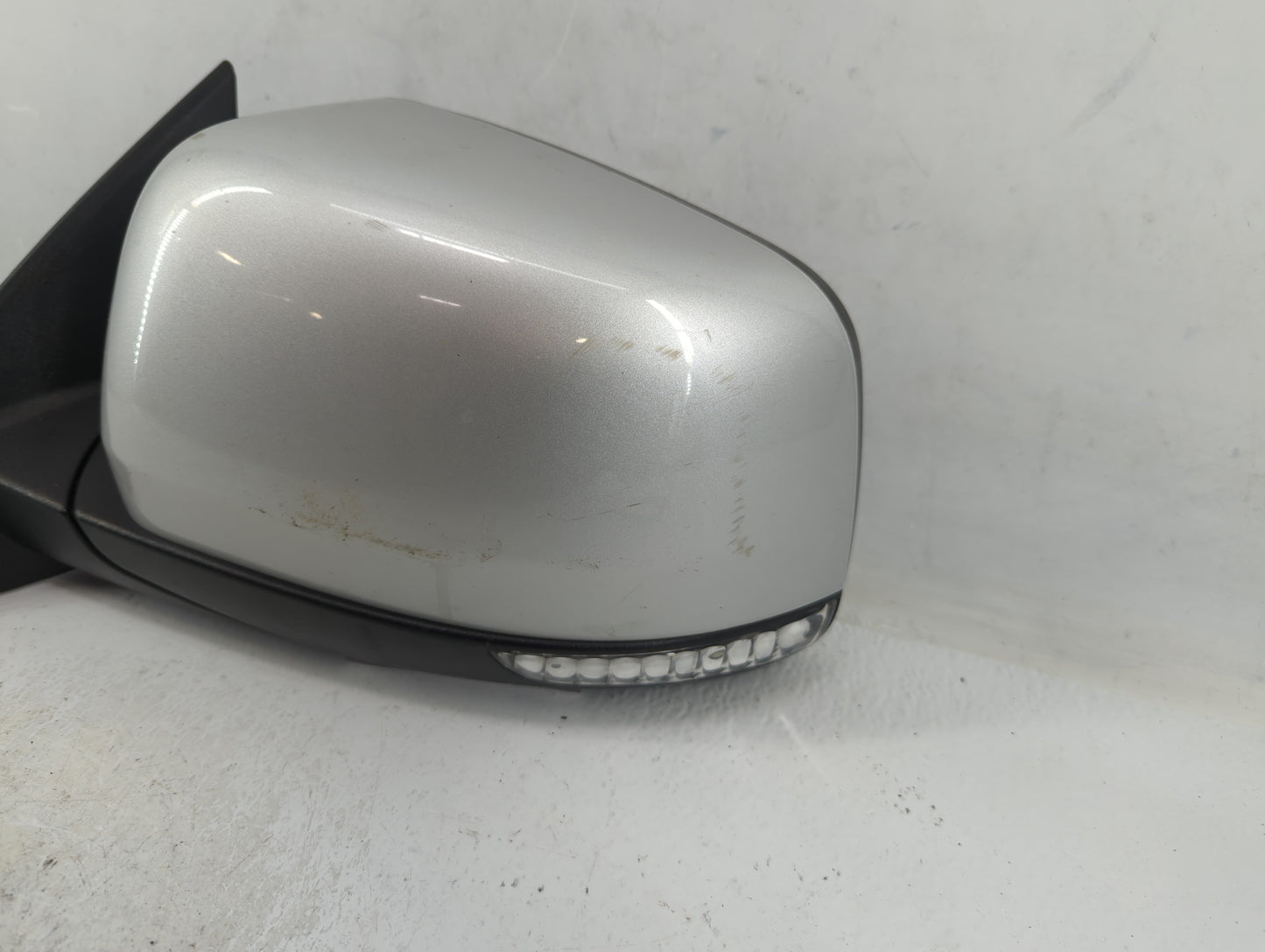 2011 Dodge Durango Side Mirror Replacement Driver Left View Door Mirror P/N:20290 1RC31WS2AG Fits OEM Used Auto Parts - Oemusedautoparts1.com