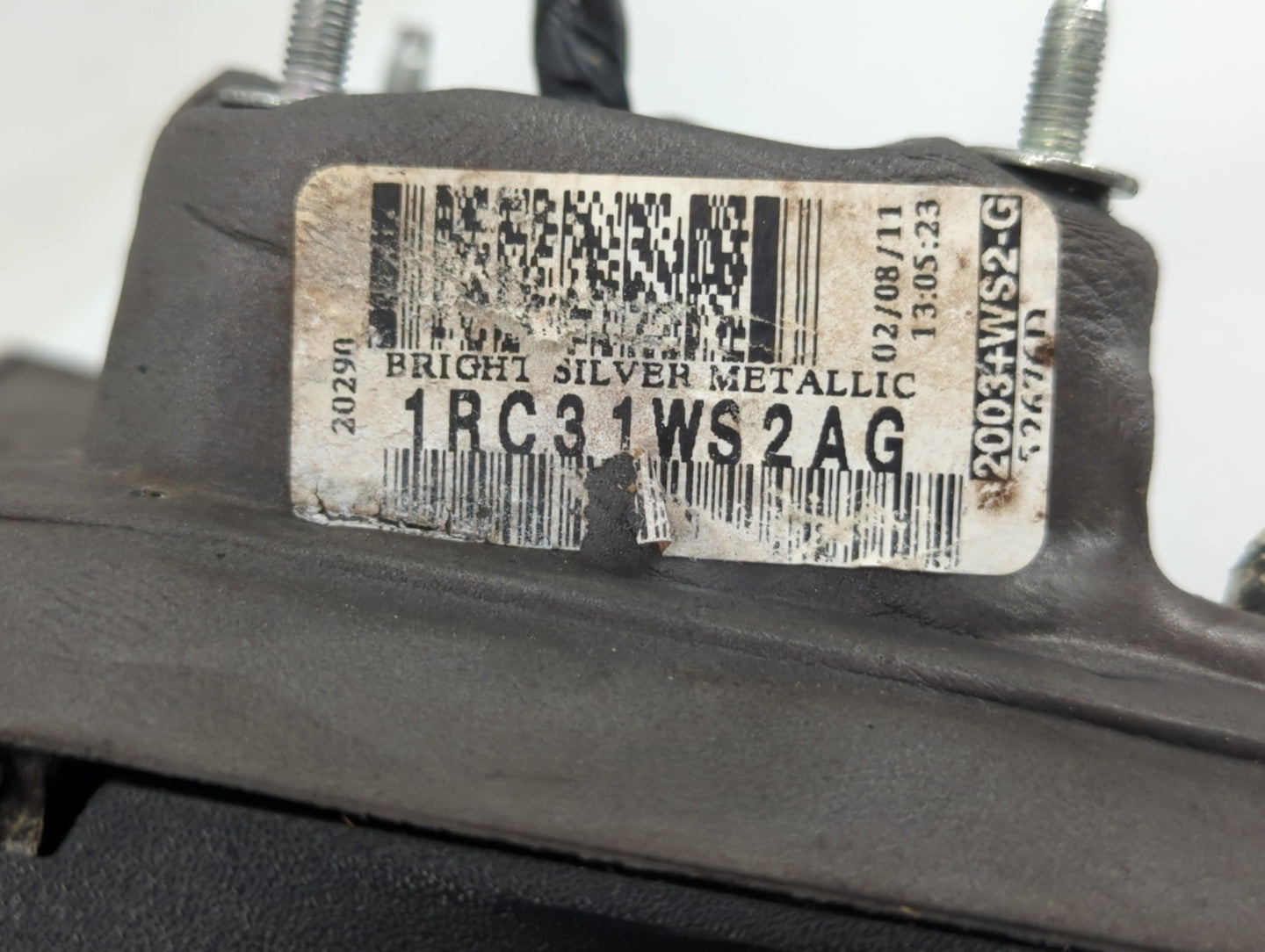 2011 Dodge Durango Side Mirror Replacement Driver Left View Door Mirror P/N:20290 1RC31WS2AG Fits OEM Used Auto Parts - Oemusedautoparts1.com