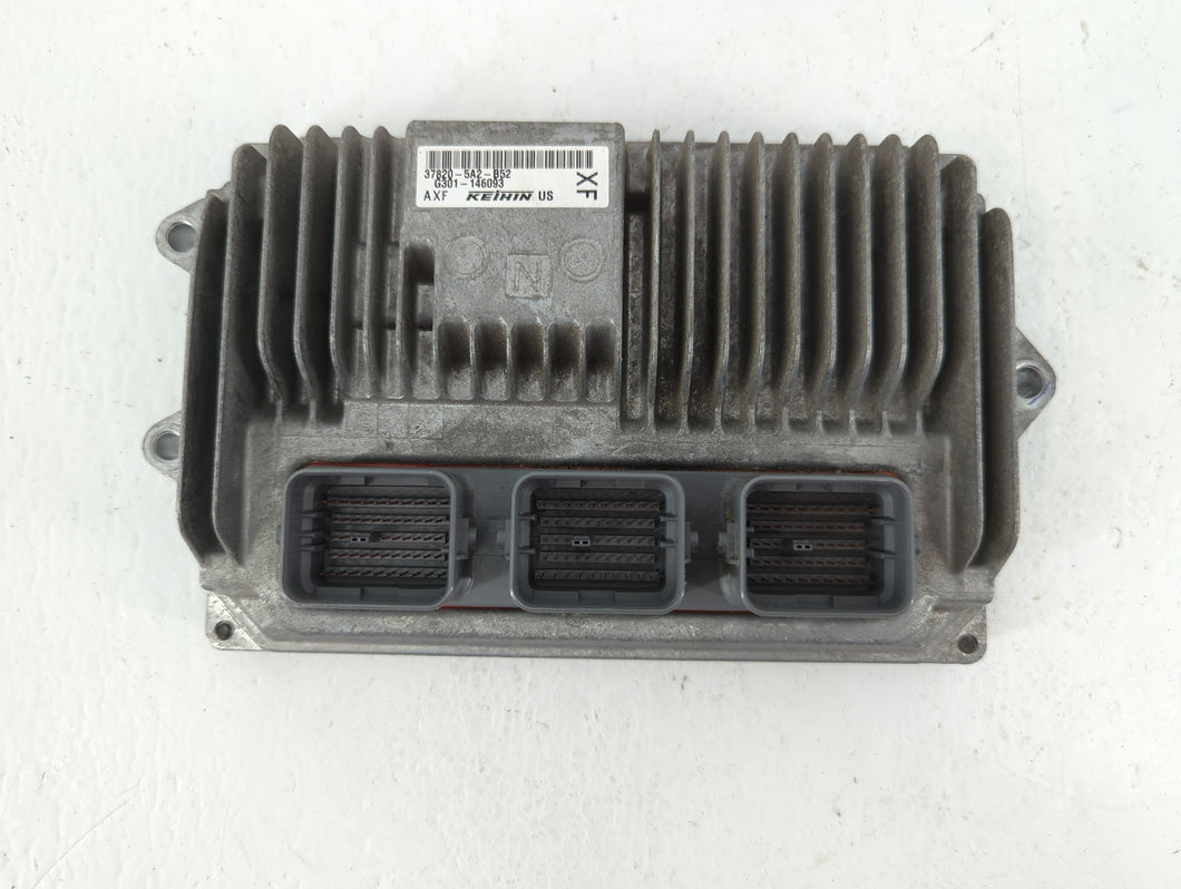 2014 Honda Accord PCM Engine Control Computer ECU ECM PCU OEM P/N:37820-5A2-B52 Fits OEM Used Auto Parts