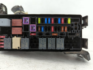 2018-2020 Honda Fit Fusebox Fuse Box Panel Relay Module P/N:4063 Y-1-1 T5A-A02 Fits Fits 2018 2019 2020 OEM Used Auto Parts