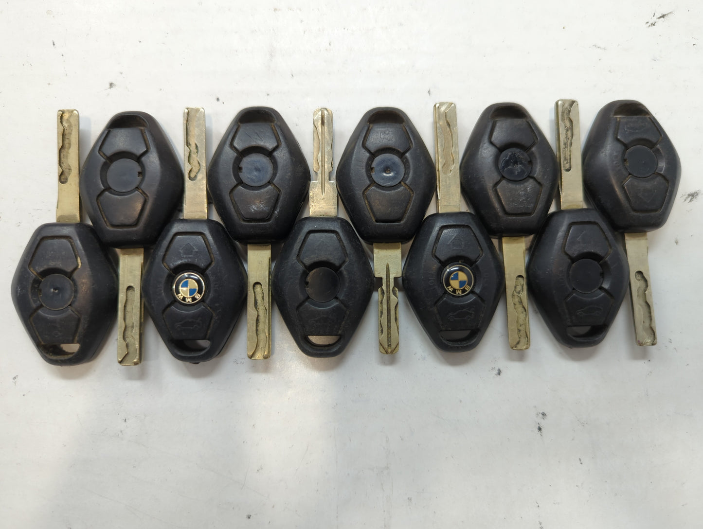 Lot of 10 Bmw Keyless Entry Remote Fob LX8-FZV | LX8 FZV | LX8FZV MIXED - Oemusedautoparts1.com