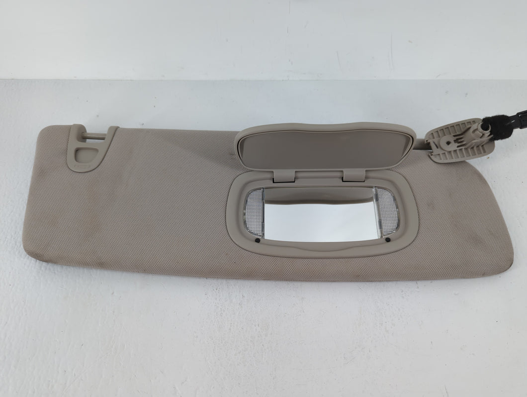 2017-2020 Chrysler Pacifica Sun Visor Shade Replacement Passenger Right Mirror Fits Fits 2017 2018 2019 2020 OEM Used Auto Parts