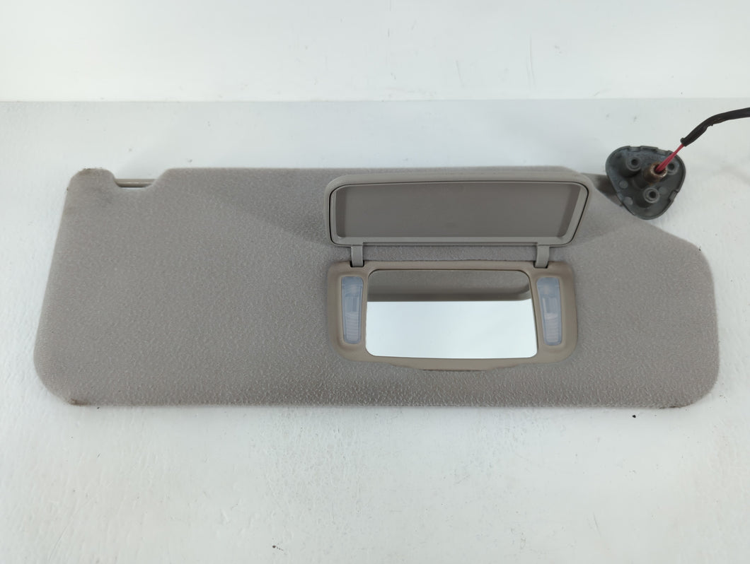 2011-2014 Toyota Sienna Sun Visor Shade Replacement Passenger Right Mirror Fits Fits 2011 2012 2013 2014 OEM Used Auto Parts