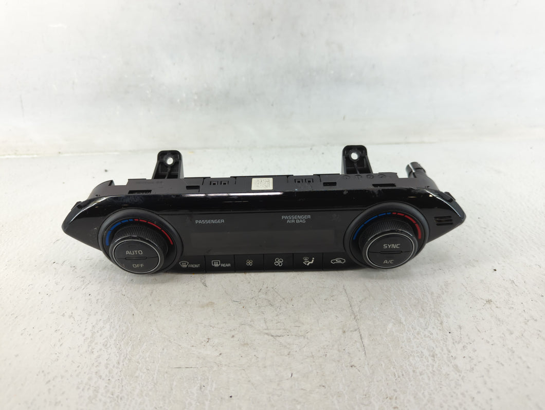 2019-2021 Kia Forte Climate Control Module Temperature AC/Heater Replacement P/N:97250-M6310WK Fits Fits 2019 2020 2021 OEM Used Auto Parts