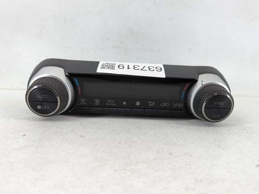 2004 Blank Key Toyota Climate Control Module Temperature AC/Heater Replacement P/N:863-4T96 5590G-0R190 Fits OEM Used Auto Parts - Oemusedautoparts1.com