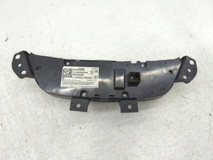 2018-2019 Chevrolet Equinox Climate Control Module Temperature AC/Heater Replacement P/N:84422506 Fits Fits 2018 2019 OEM Used Auto Parts