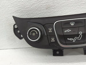 2018 Chevrolet Equinox Climate Control Module Temperature AC/Heater Replacement P/N:84175393 Fits OEM Used Auto Parts