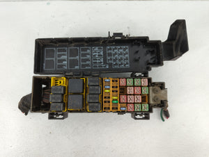 2002-2004 Jeep Liberty Fusebox Fuse Box Panel Relay Module P/N:56009951AK Fits Fits 2002 2003 2004 OEM Used Auto Parts