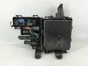 2017-2020 Nissan Rogue Fusebox Fuse Box Panel Relay Module P/N:284B7 5NA0B Fits Fits 2017 2018 2019 2020 OEM Used Auto Parts