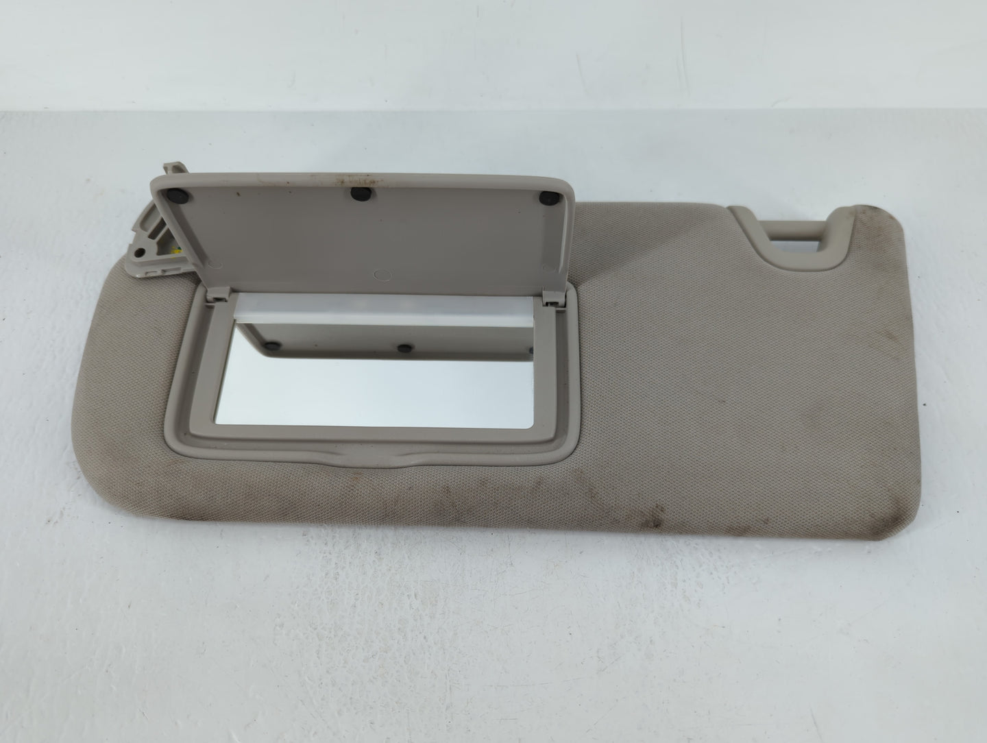 2021-2022 Nissan Altima Sun Visor Shade Replacement Passenger Right Mirror Fits Fits 2021 2022 OEM Used Auto Parts - Oemusedautoparts1.com