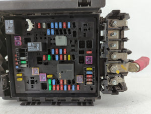 2017-2019 Cadillac Xt5 Fusebox Fuse Box Panel Relay Module P/N:PA66-GF13 7154-0936-30 Fits Fits 2017 2018 2019 OEM Used Auto Parts