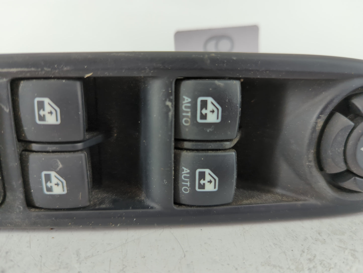 2018 Jeep Compass Master Power Window Switch Replacement Driver Side Left P/N:P6BZ27LXHAA Fits OEM Used Auto Parts - Oemusedautoparts1.com