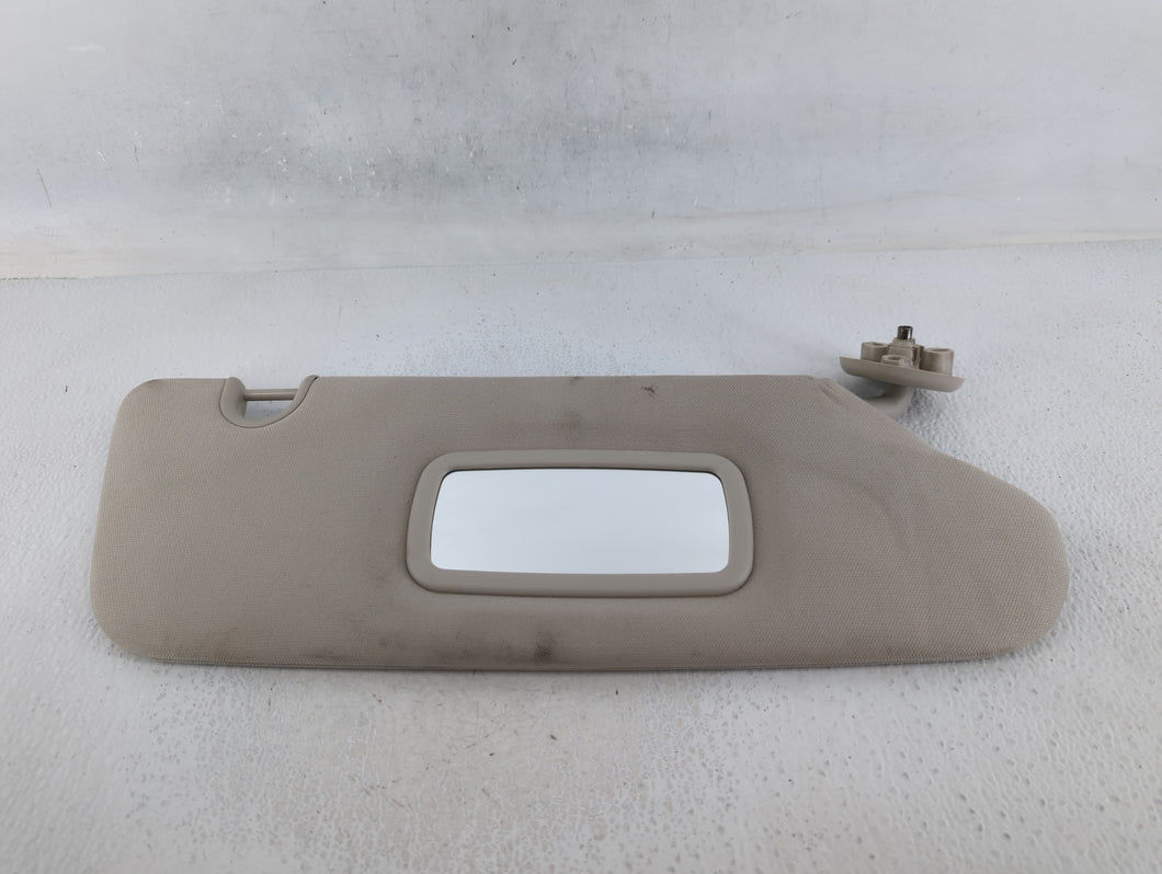 2019 Dodge Caravan Sun Visor Shade Replacement Passenger Right Mirror Fits Fits 2011 2012 2013 2014 2015 2016 2017 2018 2020 OEM Used Auto Parts