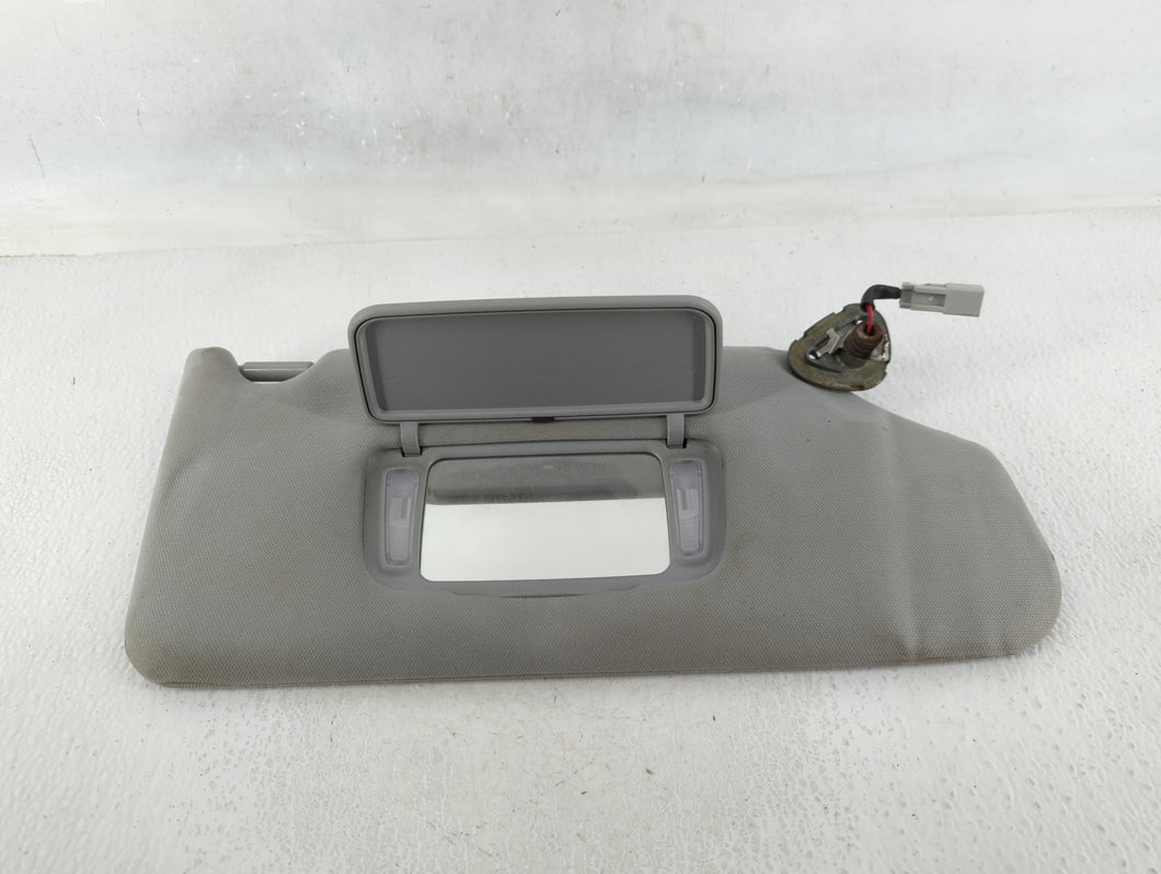 2003-2007 Honda Accord Sun Visor Shade Replacement Passenger Right Mirror Fits Fits 2003 2004 2005 2006 2007 OEM Used Auto Parts