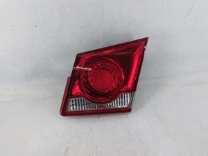 2011-2016 Chevrolet Cruze Tail Light Assembly Passenger Right OEM P/N:2T 11 1P GM 11-6357-00-CA Fits OEM Used Auto Parts