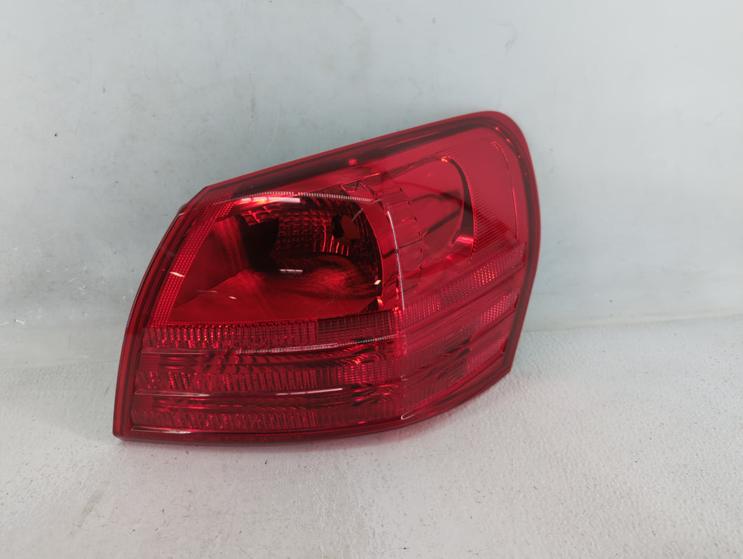 2008-2015 Nissan Rogue Tail Light Assembly Passenger Right OEM P/N:C83 Fits Fits 2008 2009 2010 2011 2012 2013 2014 2015 OEM Used Auto Parts