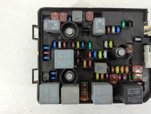 2021 Chevrolet Trax Fusebox Fuse Box Panel Relay Module P/N:B0000288 42750633 Fits OEM Used Auto Parts