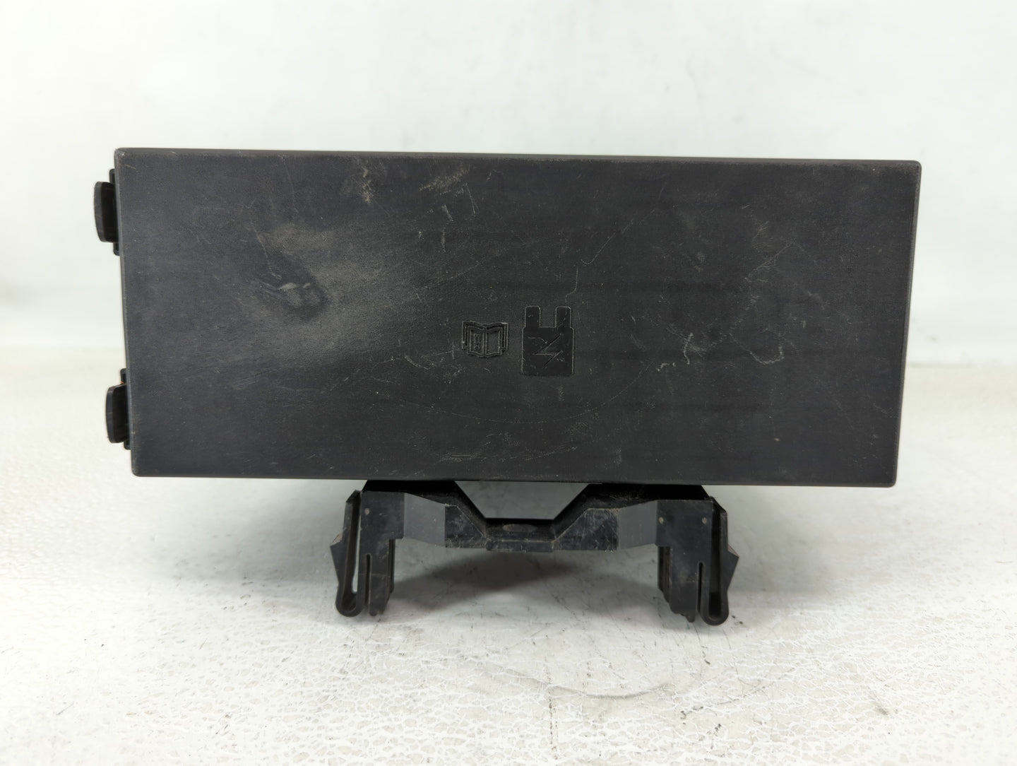 2013 Ford Explorer Fusebox Fuse Box Panel Relay Module P/N:BT4T-14A003-AA 09213 15418, CA1T-14290-FG Fits OEM Used Auto Parts - Oemusedautoparts1.com