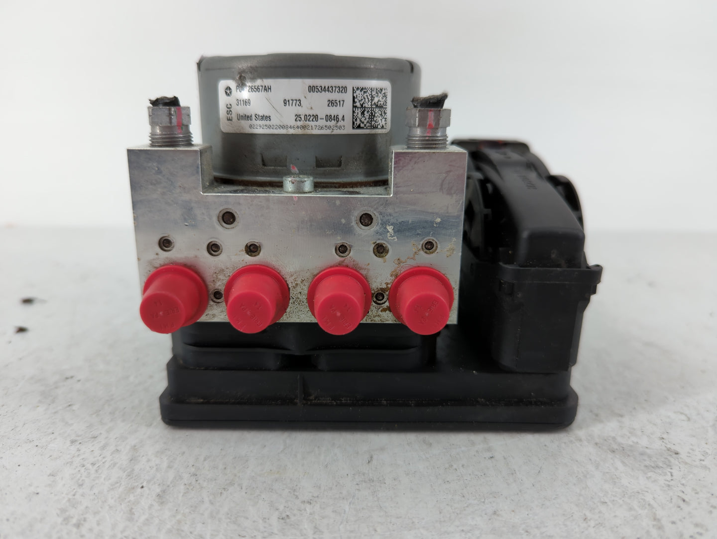 2018 Jeep Compass ABS Pump Control Module Replacement P/N:00534437320 P04726567AH Fits OEM Used Auto Parts - Oemusedautoparts1.com
