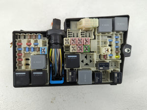 2017-2018 Ford Focus Fusebox Fuse Box Panel Relay Module P/N:AV6T-14A142-AB Fits Fits 2017 2018 OEM Used Auto Parts