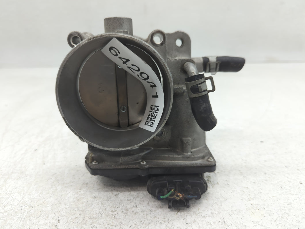 2013-2018 Hyundai Santa Fe Throttle Body P/N:5312 1S30 35100-3CAA0 Fits Fits 2012 2013 2014 2015 2016 2017 2018 OEM Used Auto Parts