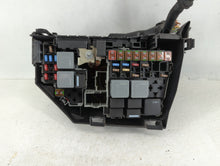 2018-2019 Land Rover Discovery Sport Fusebox Fuse Box Panel Relay Module P/N:JK72-14A076-AA Fits Fits 2018 2019 OEM Used Auto Parts