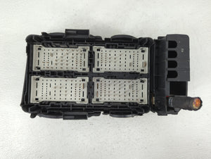 2018-2019 Chevrolet Malibu Fusebox Fuse Box Panel Relay Module P/N:84181107_03 Fits Fits 2018 2019 OEM Used Auto Parts