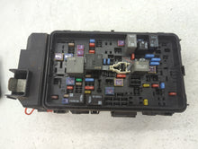 2019-2021 Chevrolet Malibu Fusebox Fuse Box Panel Relay Module P/N:84586306_01 Fits Fits 2019 2020 2021 OEM Used Auto Parts