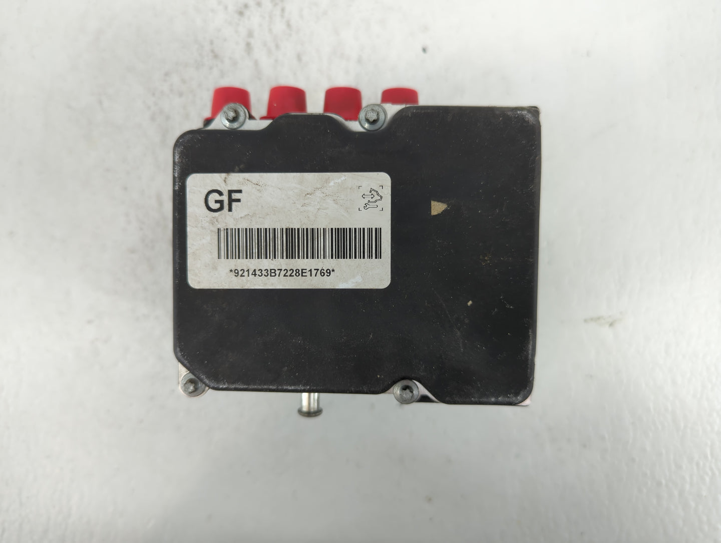 2008 Saturn Outlook ABS Pump Control Module Replacement P/N:25821433 0 265 235 063 03 Fits OEM Used Auto Parts - Oemusedautoparts1.com