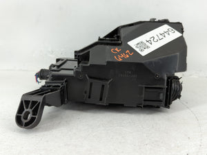 2015-2022 Nissan Murano Fusebox Fuse Box Panel Relay Module P/N:7254-5763-30 24381 7990A Fits OEM Used Auto Parts