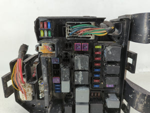 2011-2013 Kia Sorento Fusebox Fuse Box Panel Relay Module P/N:XM200C3R0826 Fits Fits 2011 2012 2013 OEM Used Auto Parts