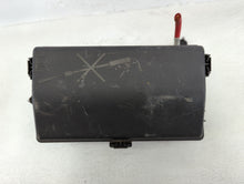 2016-2020 Chevrolet Impala Fusebox Fuse Box Panel Relay Module P/N:9787U 84080463-01 Fits Fits 2016 2017 2018 2019 2020 OEM Used Auto Parts