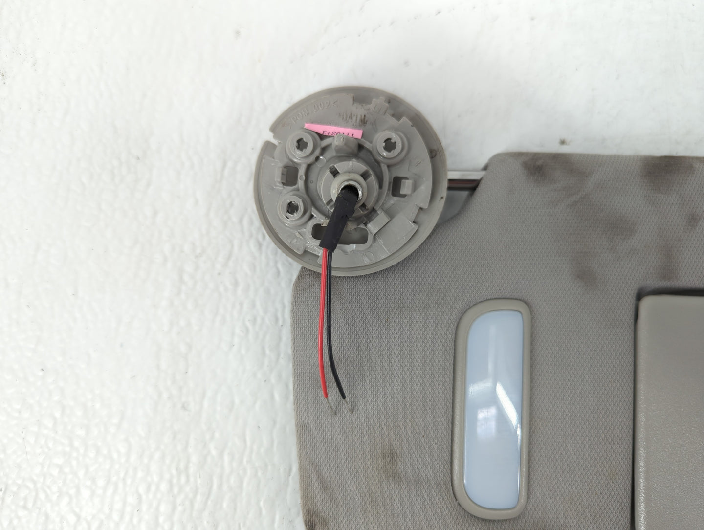 2017 Chevrolet Traverse Sun Visor Shade Replacement Driver Left Mirror Fits OEM Used Auto Parts - Oemusedautoparts1.com