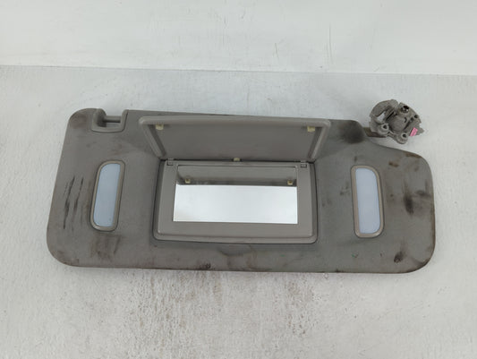 2017 Chevrolet Traverse Sun Visor Shade Replacement Passenger Right Mirror Fits OEM Used Auto Parts - Oemusedautoparts1.com
