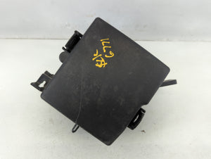 2014-2015 Kia Sorento Fusebox Fuse Box Panel Relay Module P/N:91941-2P520 Fits Fits 2014 2015 OEM Used Auto Parts