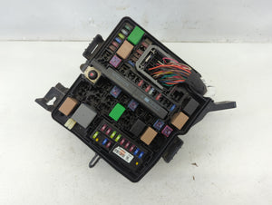 2014-2015 Kia Sorento Fusebox Fuse Box Panel Relay Module P/N:91941-2P520 Fits Fits 2014 2015 OEM Used Auto Parts