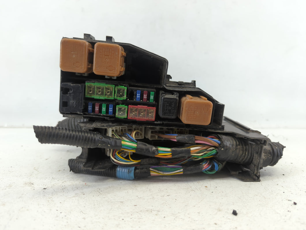 2015-2022 Nissan Murano Fusebox Fuse Box Panel Relay Module P/N:7154-5763-30 7254-5763-30 Fits OEM Used Auto Parts