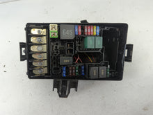 2019-2021 Volkswagen Jetta Fusebox Fuse Box Panel Relay Module P/N:PA6-GB20 GFG10 5Q0907361F Fits Fits 2019 2020 2021 OEM Used Auto Parts