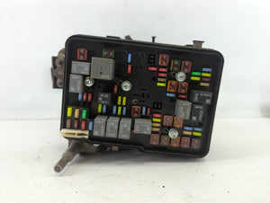 2016 Chevrolet Equinox Fusebox Fuse Box Panel Relay Module P/N:84080470 01 23404556 Fits OEM Used Auto Parts