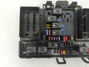 2017-2020 Ford Fusion Fusebox Fuse Box Panel Relay Module P/N:HG9T14D068AD_01 Fits Fits 2017 2018 2019 2020 OEM Used Auto Parts