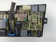 2015 Ford Focus Fusebox Fuse Box Panel Relay Module P/N:E00027328 AV6T-14A142-AB, AV6T-14A067-AD Fits OEM Used Auto Parts