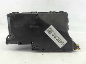 2015 Ford Focus Fusebox Fuse Box Panel Relay Module P/N:E00027328 AV6T-14A142-AB, AV6T-14A067-AD Fits OEM Used Auto Parts