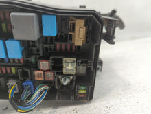 2016-2018 Toyota Rav4 Fusebox Fuse Box Panel Relay Module P/N:82662-42410 Fits Fits 2016 2017 2018 OEM Used Auto Parts