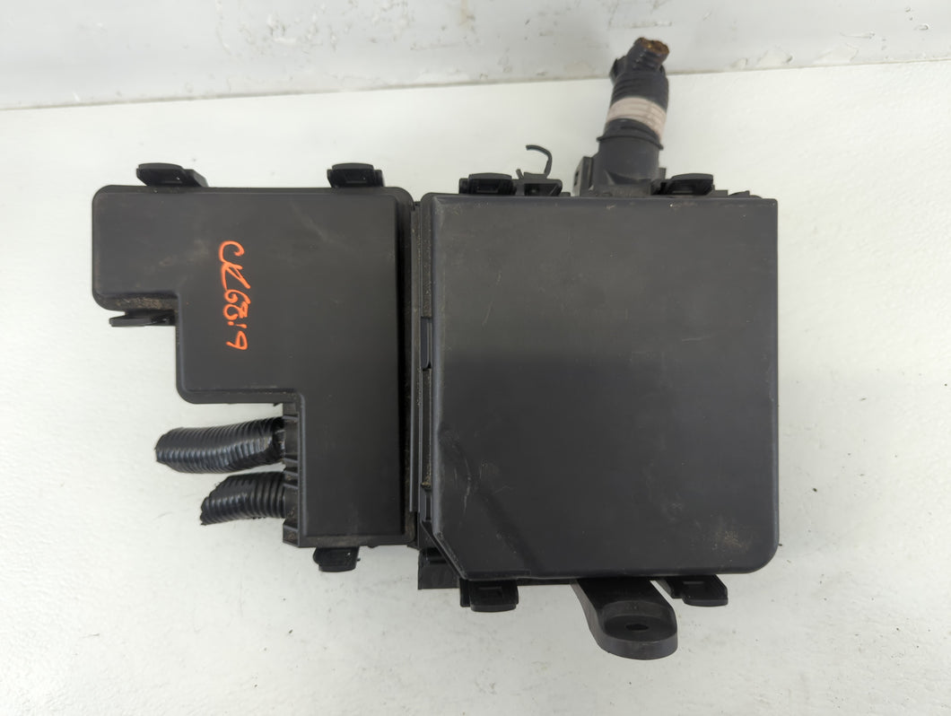 2017-2022 Nissan Rogue Sport Fusebox Fuse Box Panel Relay Module P/N:284B7 5NA0B Fits Fits 2017 2018 2019 2020 2021 2022 OEM Used Auto Parts