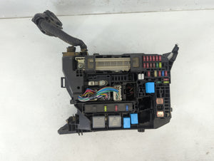 2009-2013 Toyota Corolla Fusebox Fuse Box Panel Relay Module P/N:82662-02270 Fits Fits 2009 2010 2011 2012 2013 2014 OEM Used Auto Parts