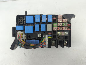 2006-2011 Hyundai Accent Fusebox Fuse Box Panel Relay Module P/N:9819A37 91282-1E650 Fits Fits 2006 2007 2008 2009 2010 2011 OEM Used Auto Parts