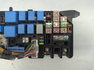 2006-2011 Hyundai Accent Fusebox Fuse Box Panel Relay Module P/N:9819A37 91282-1E650 Fits Fits 2006 2007 2008 2009 2010 2011 OEM Used Auto Parts