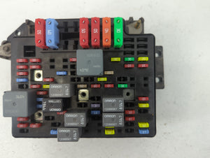 2000-2005 Chevrolet Blazer Fusebox Fuse Box Panel Relay Module P/N:15328840 Fits Fits 2000 2001 2002 2003 2004 2005 OEM Used Auto Parts