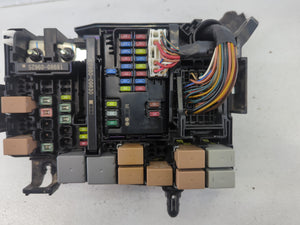 2019-2020 Hyundai Elantra Fusebox Fuse Box Panel Relay Module P/N:91956-F2025 Fits Fits 2019 2020 OEM Used Auto Parts